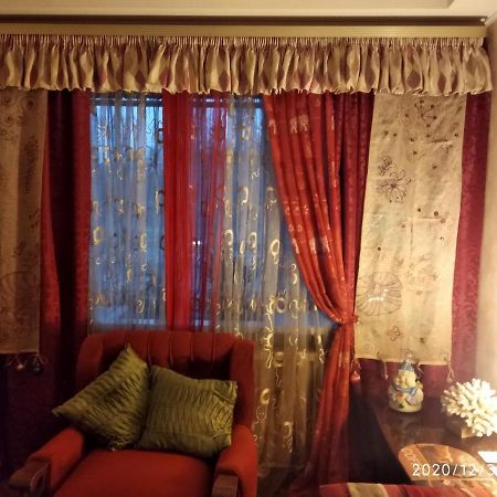 Apartment on Rusanivska Naberezhnaya 22 Kiev Bagian luar foto