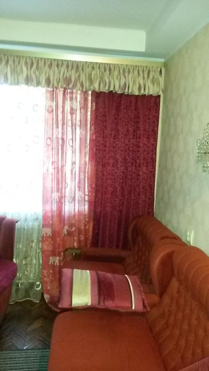 Apartment on Rusanivska Naberezhnaya 22 Kiev Bagian luar foto